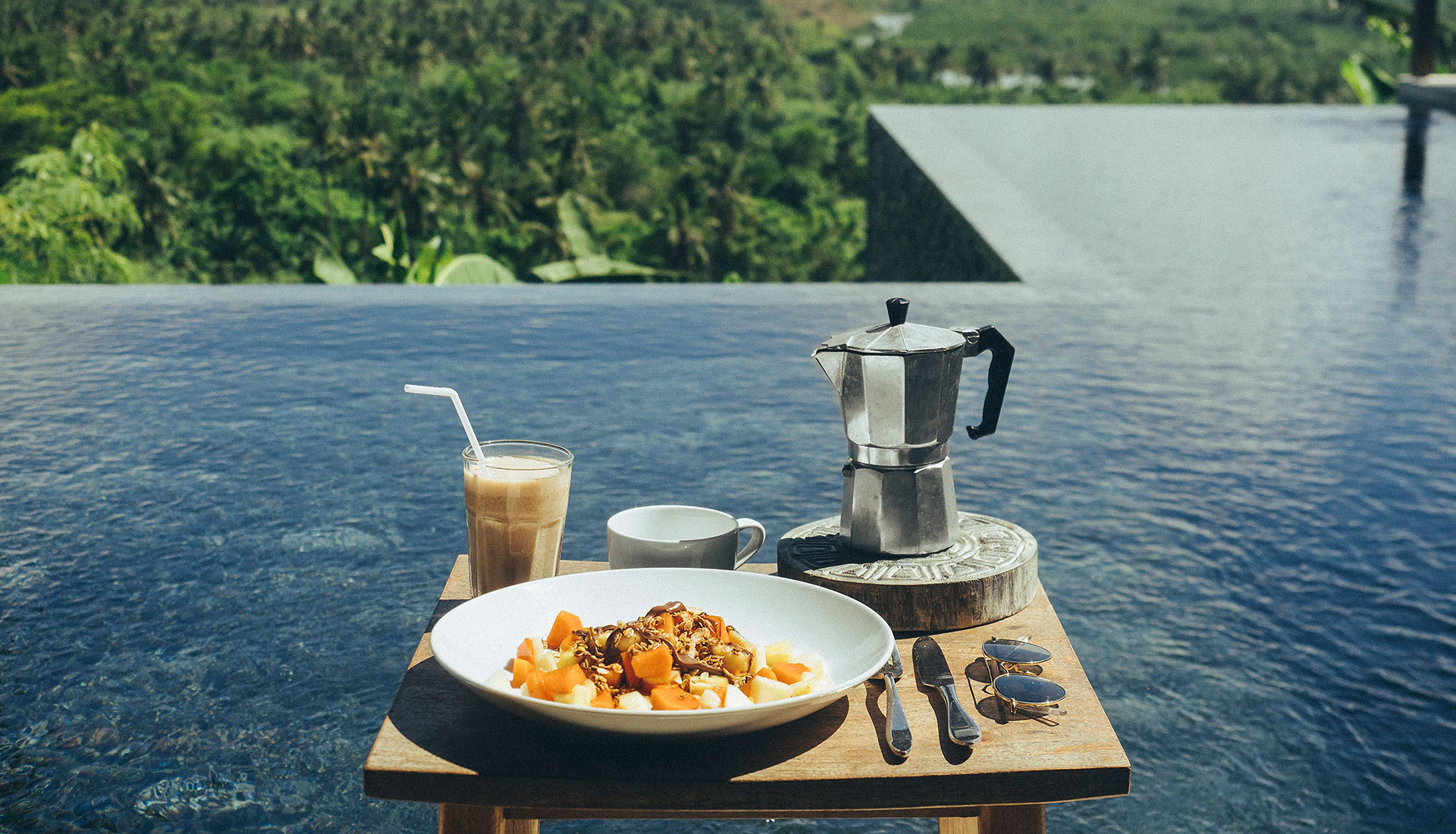 Tampah Hills breakfast with a view